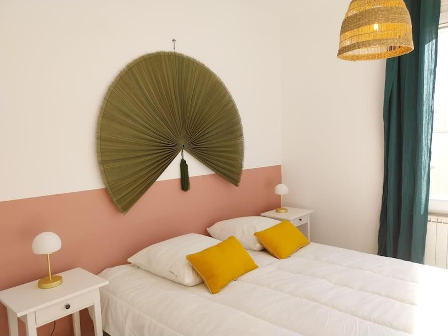 Charmant Appartement 3 Chambres Et Terrasse Eyragues Zewnętrze zdjęcie