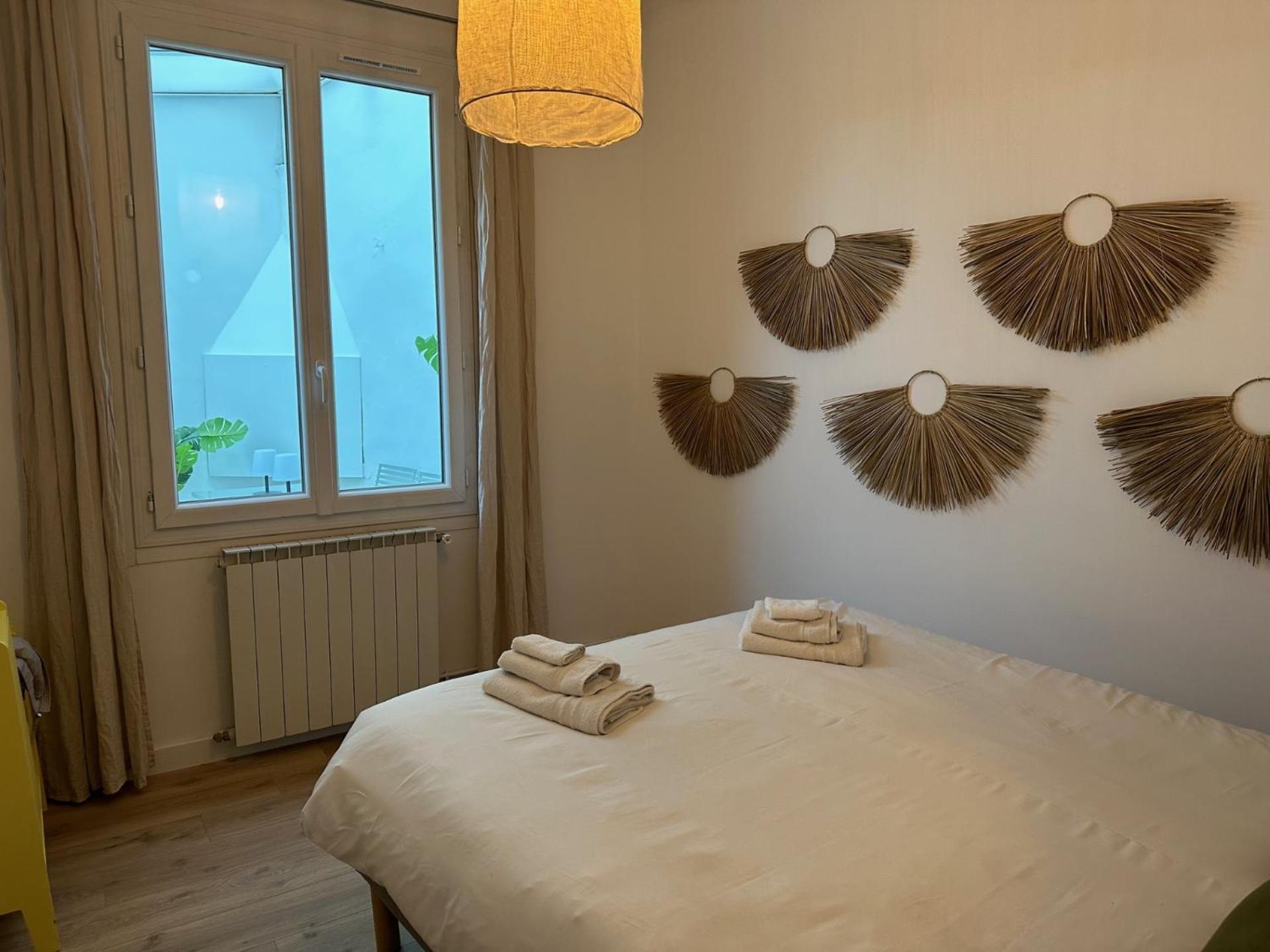 Charmant Appartement 3 Chambres Et Terrasse Eyragues Zewnętrze zdjęcie
